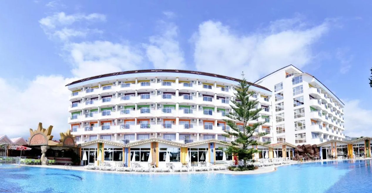 First Class Hotel 5*