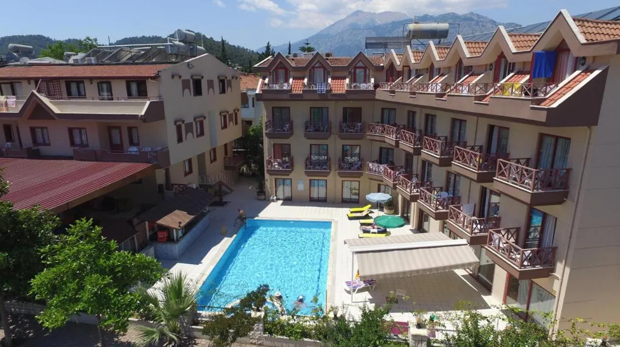 Himeros Beach Hotel 3*